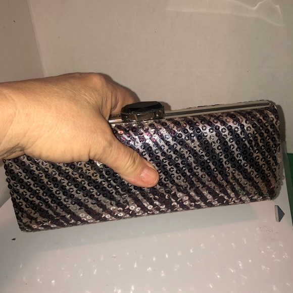 Black and Silver Sequin Clutch with Chain Strap/ perfect for grad or wedding - Picture 9 of 9